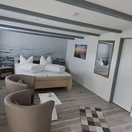 Country Idyll With Garden Apartment Neuwesteel